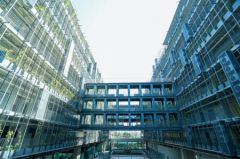 深圳国际交流学院简介